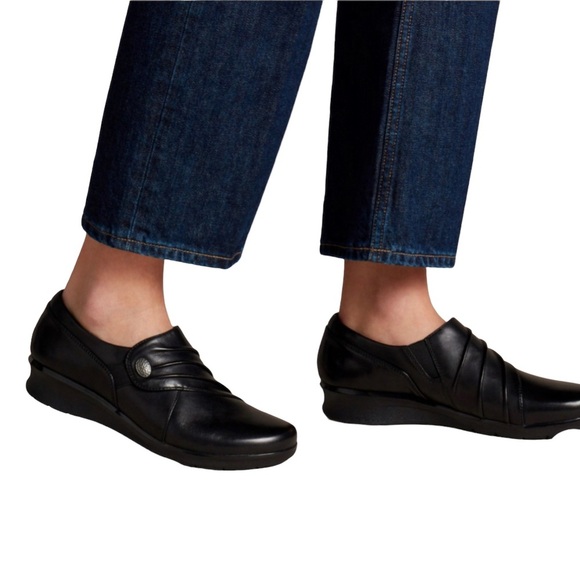 Clarks | Hope Roxanne Black Shoes, Size 7.5 - Picture 3 of 15